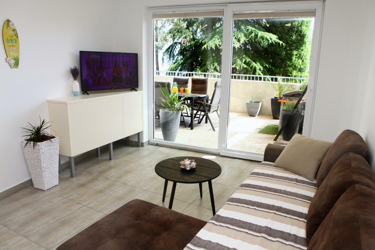 Trendy Apartment Izola Js Екстериор снимка